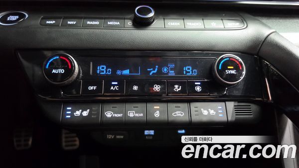 Hyundai Elantra 2024, фото 30