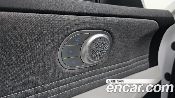 Hyundai Elantra 2023, фото 29