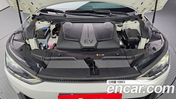 Kia EV6 2022, фото 6