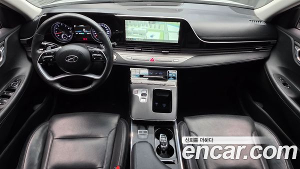 Hyundai Grandeur 2022, фото 10