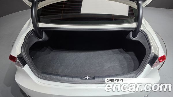 Hyundai Grandeur 2022, фото 30