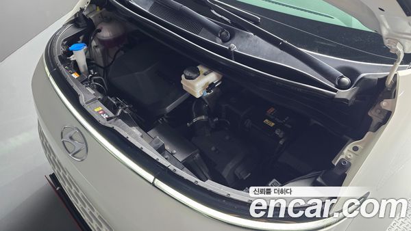 Hyundai Staria 2023, фото 5
