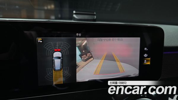 Mercedes-Benz GLB 2021, фото 19