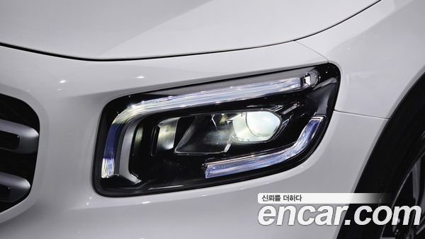 Mercedes-Benz GLB 2021, фото 7