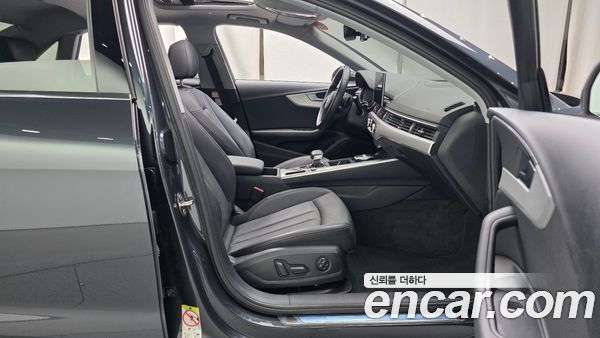 Audi A4 2020, фото 16