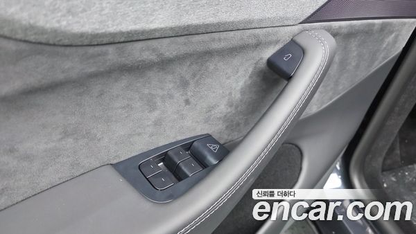 Tesla Model Y 2026, фото 29