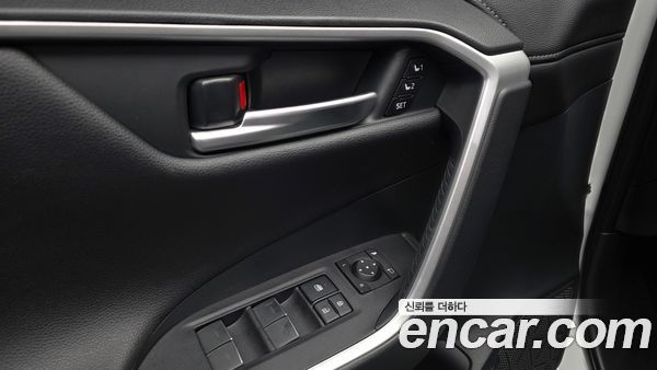 Toyota RAV4 2024, фото 29