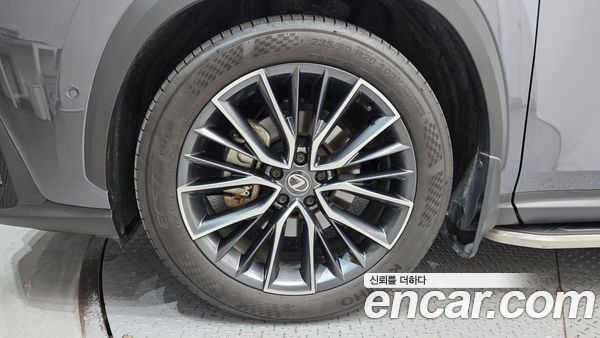 Lexus NX 2024, фото 5