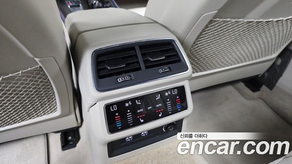 Audi A7 2020, фото 31