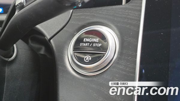 Mercedes-Benz E-Class 2025, фото 25