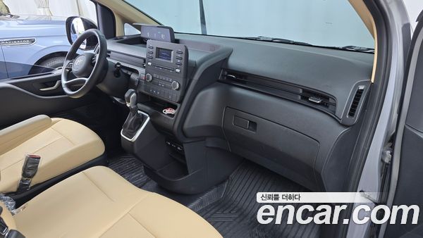 Hyundai Staria 2024, фото 10