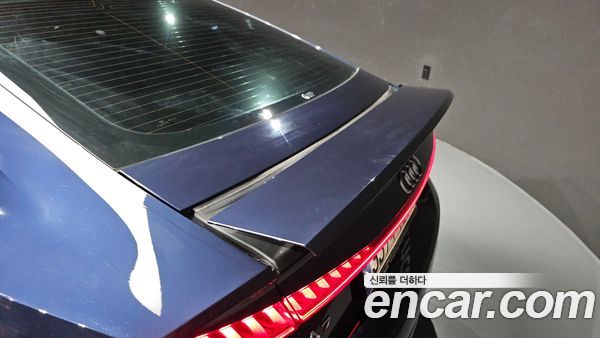 Audi A7 2021, фото 33