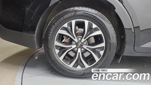 Kia Carnival 2023, фото 5