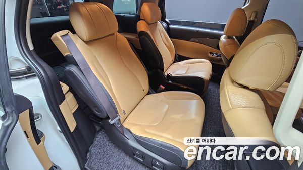 Kia Carnival 2023, фото 11