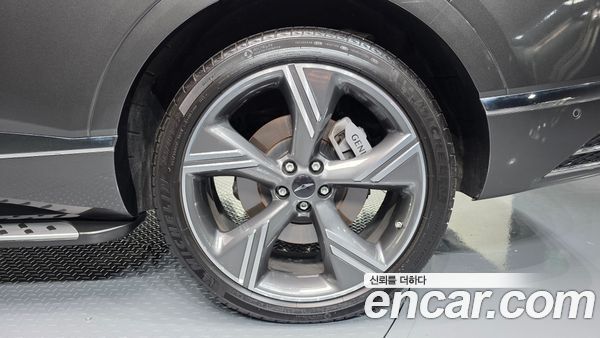 Genesis GV80 2024, фото 6
