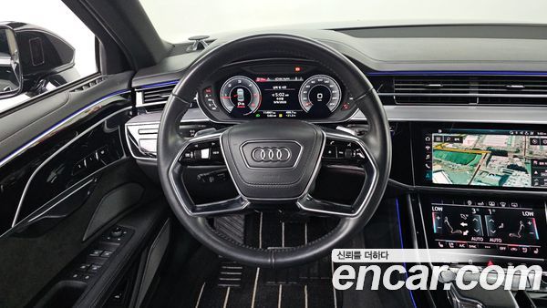 Audi A8 2020, фото 12