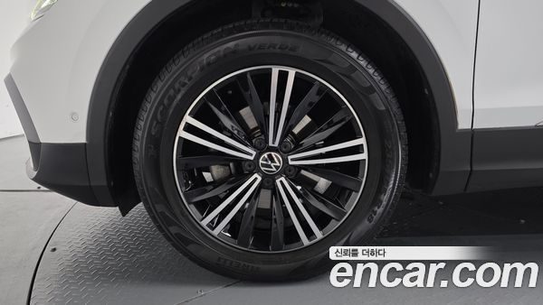 Volkswagen Tiguan 2022, фото 5