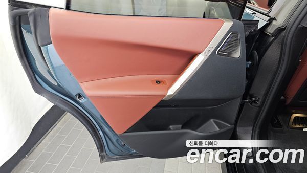 BMW iX 2023, фото 15