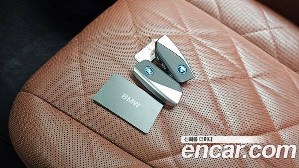 BMW iX 2023, фото 32