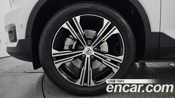 Volvo XC40 2021, фото 5