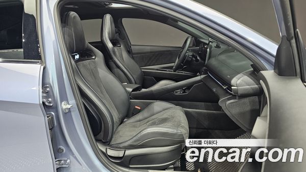 Hyundai Elantra 2024, фото 16