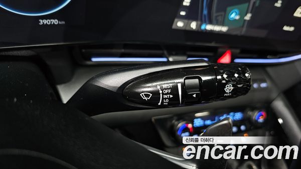 Hyundai Elantra 2024, фото 29