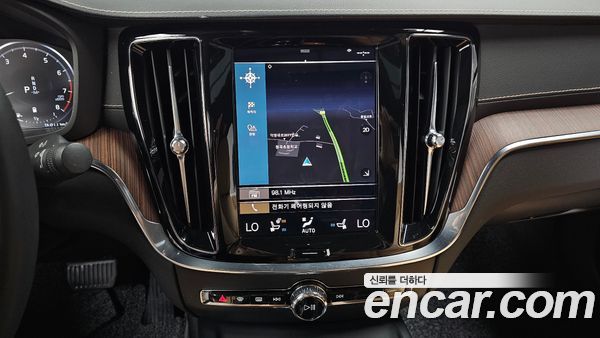 Volvo S60 2021, фото 20