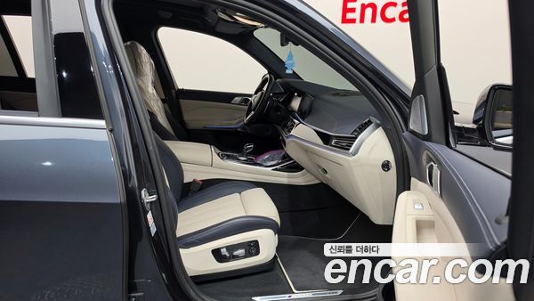 BMW X7 2022, фото 16
