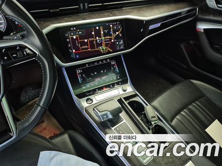 Audi A7 2021, фото 10