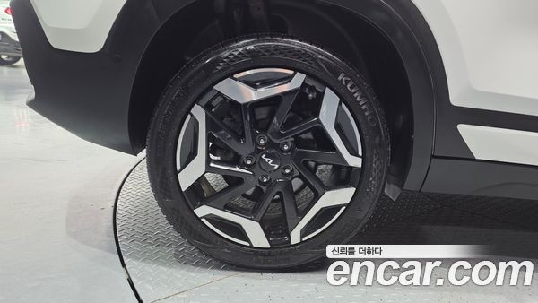 Kia Seltos 2023, фото 5