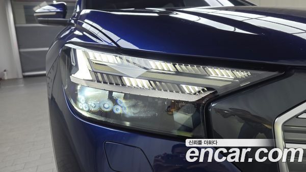 Audi Q4 e-tron 2022, фото 7