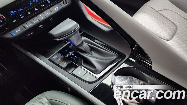 Hyundai Elantra 2024, фото 9