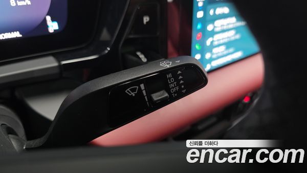 Porsche Macan 2025, фото 28