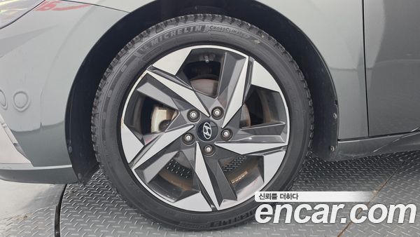 Hyundai Elantra 2021, фото 5