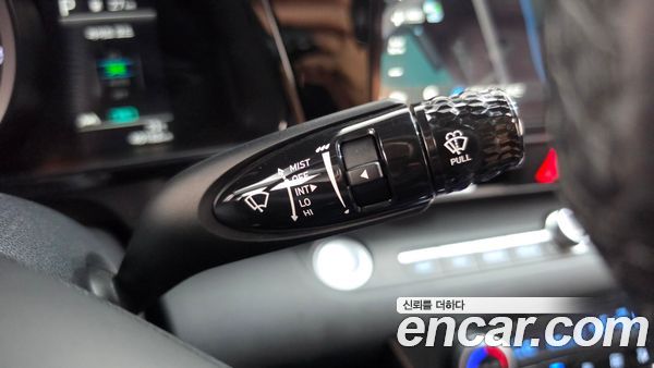Hyundai Elantra 2023, фото 26