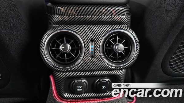Kia Stinger 2022, фото 35