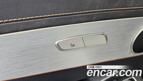 Mercedes-Benz EQC 2020, фото 31