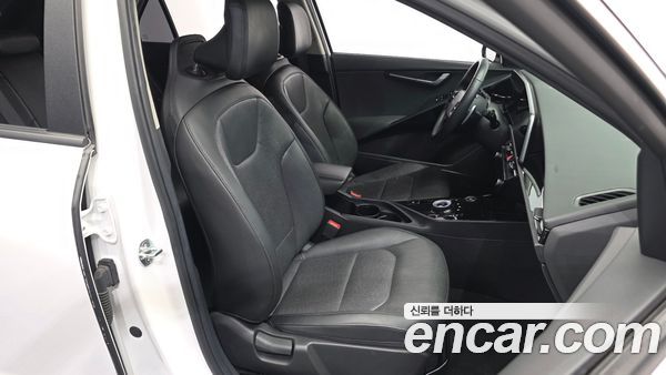 Kia Niro 2023, фото 17