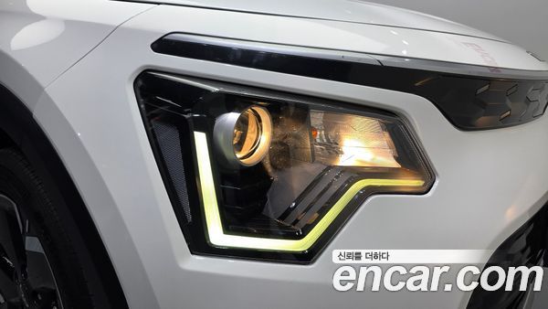 Kia Niro 2023, фото 8