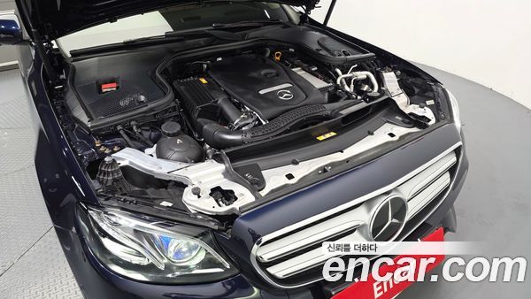 Mercedes-Benz E-Class 2020, фото 6