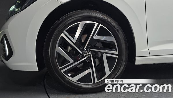 Volkswagen Jetta 2024, фото 4