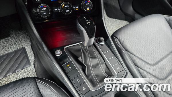 Volkswagen Jetta 2024, фото 11