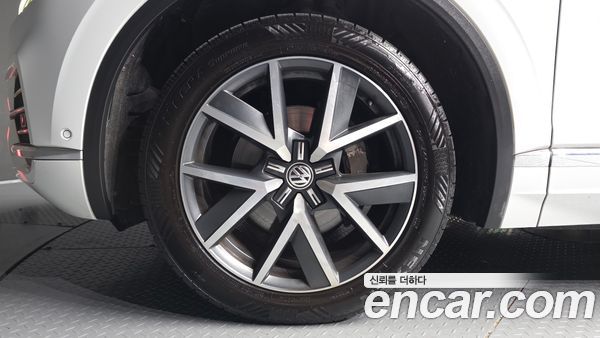 Volkswagen Touareg 2020, фото 5