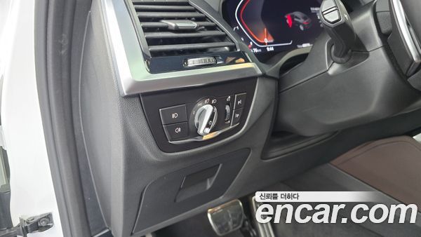 BMW X4 2021, фото 26
