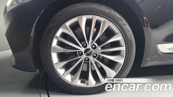 Kia K9 2022, фото 5