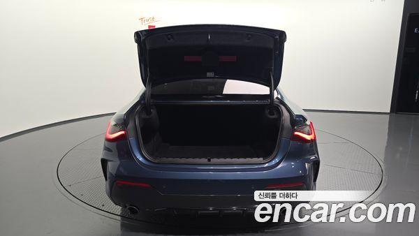 BMW 4 Series 2021, фото 31