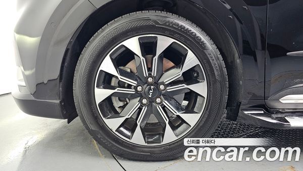 Kia Carnival 2022, фото 5