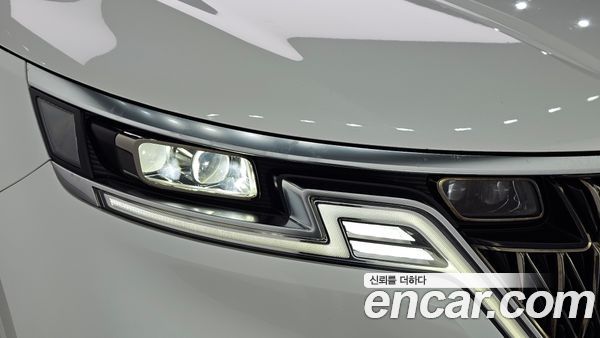 Kia Carnival 2021, фото 7