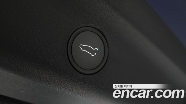 Tesla Model Y 2021, фото 25