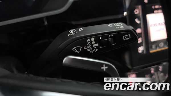 Audi e-tron 2022, фото 34
